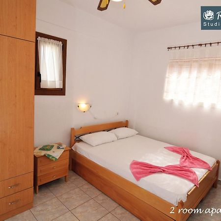 Rodon Apartments - S Avdimioti Nea Roda Exteriér fotografie
