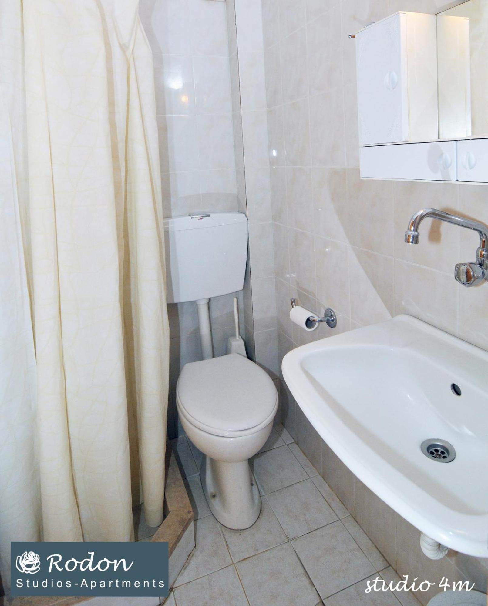 Rodon Apartments - S Avdimioti Nea Roda Exteriér fotografie